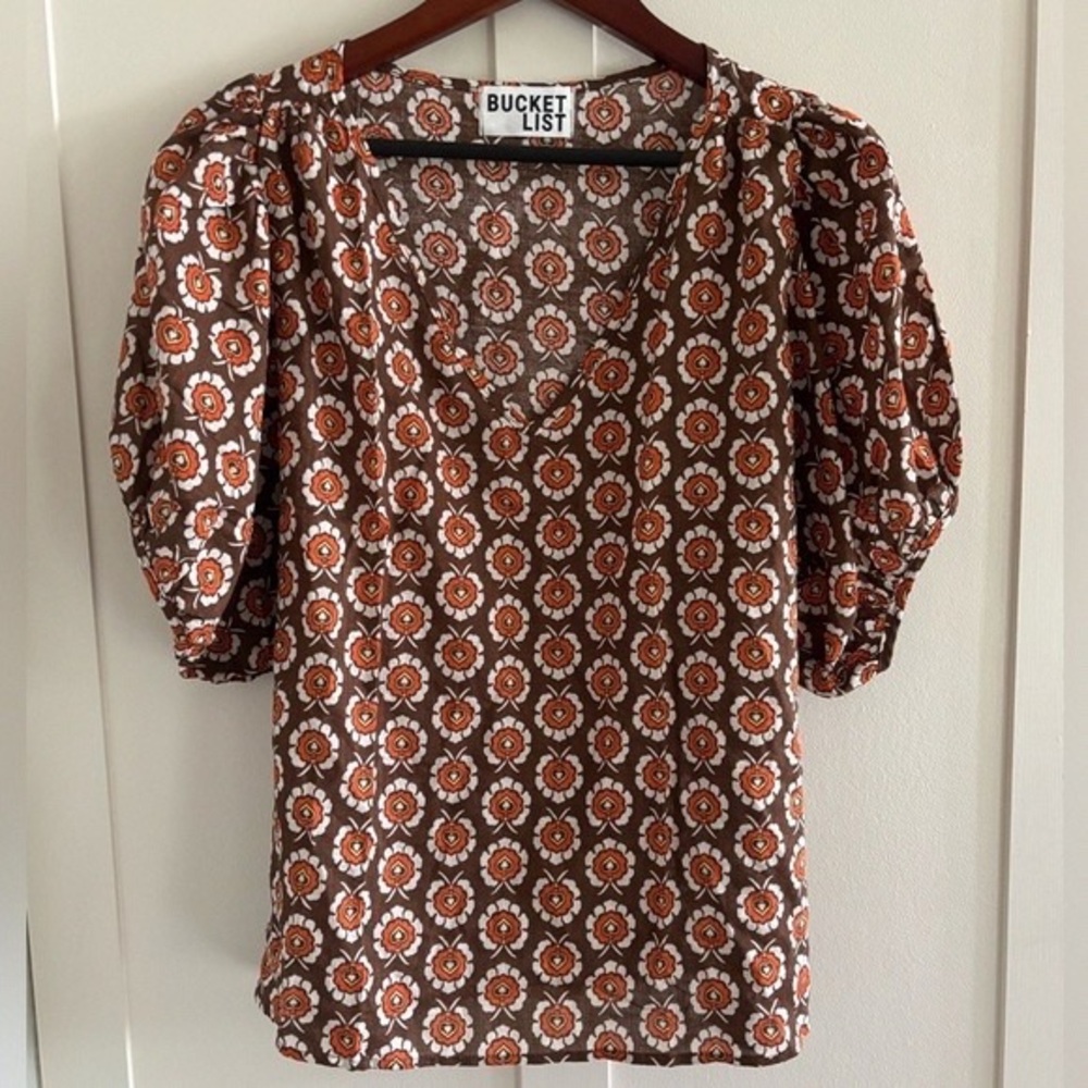 BUCKETLIST Brown and Cream Floral Puff-Sleeve Blouse